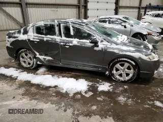 2010 Honda Civic z VIN 2HGFA1F25AH019647, wystawiony jako Copart lot #45129385 z przebiegiem 245 917 mil mil oraz Szkoda całkowita • Salvage title. Historia ofert i sprzedaży dostępna na DreamBid. Obrazek 4.