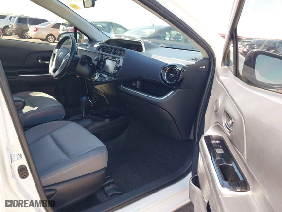 2015 Toyota Prius c One with VIN JTDKDTB37F1089798, listed as a IAAI auction lot 41838827 with 137,655 mi miles. Bid and sale history available at carsss.com. Image 5.