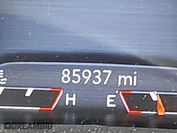 2020 Jeep Cherokee Limited z VIN 1C4PJMDN2LD604705, wystawiony jako IAAI lot #42372155 z przebiegiem 85 937 mil mil oraz . Historia ofert i sprzedaży dostępna na DreamBid. Obrazek 15.