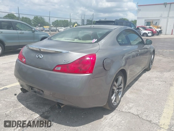 2008 Infiniti G37 Coupe Journey with VIN JNKCV64E08M103428, listed as a IAAI auction lot 42188627 with 157,824 mi miles. Bid and sale history available at carsss.com. Image 4.