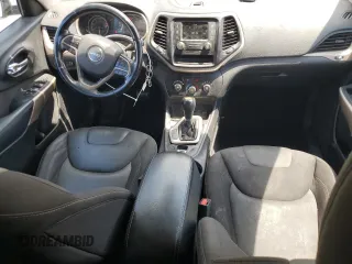 2018 Jeep Cherokee Latitude with VIN 1C4PJLCB1JD557116, listed as a Copart auction lot 57663885 with 108,289 mi miles and Salvage title. Bid and sale history available at DreamBid. Image 8.