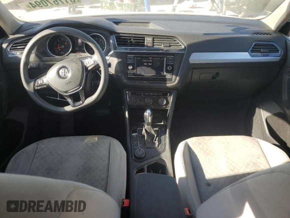 2020 Volkswagen Tiguan S with VIN 3VV0B7AX8LM025049, listed as a Copart auction lot 81767094 with 76,640 mi miles and Salvage title. Bid and sale history available at DreamBid. Image 8.