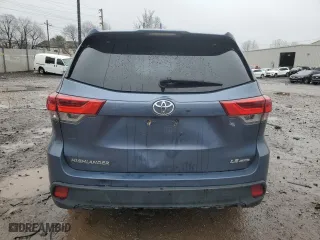 2018 Toyota Highlander LE with VIN 5TDBZRFH8JS887099, listed as a Copart auction lot 50317985 with 113,574 mi miles and Salvage Title. Bid and sale history available at carsss.com. Image 6.