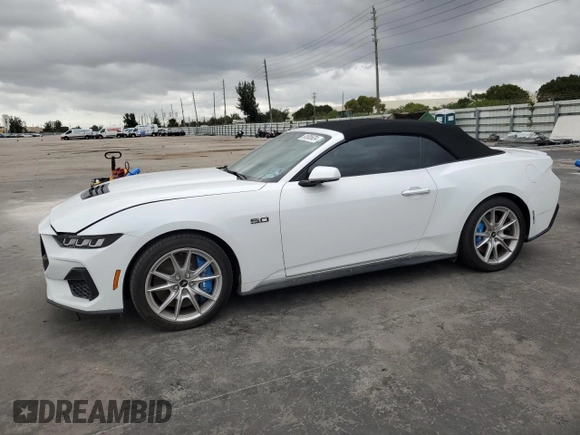 2024 Ford Mustang GT Premium with VIN 1FAGP8FF2R5113703, listed as a Copart auction lot 81685624 with 2,539 mi miles and Salvage title. Bid and sale history available at DreamBid. Image 1.