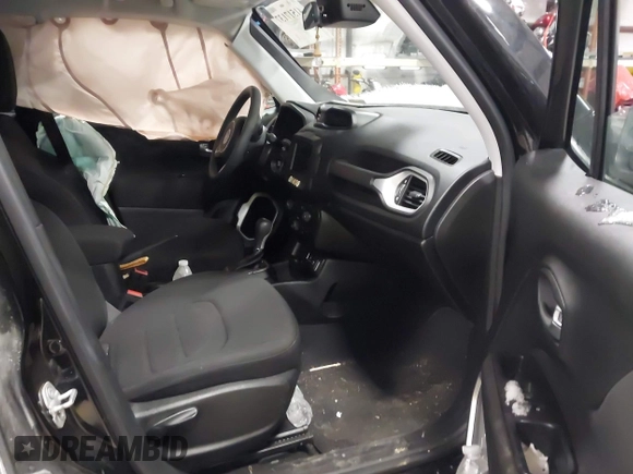 2018 Jeep Renegade Latitude z VIN ZACCJABB4JPG98977, wystawiony jako IAAI lot #41517137 z przebiegiem 109 962 mil mil oraz . Historia ofert i sprzedaży dostępna na DreamBid. Obrazek 5.