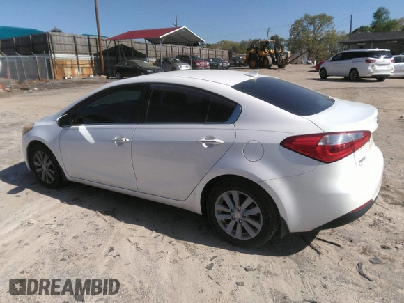 2014 Kia Forte EX with VIN KNAFX4A83E5200718, listed as a IAAI auction lot 41998203 with 141,599 mi miles. Bid and sale history available at carsss.com. Image 3.