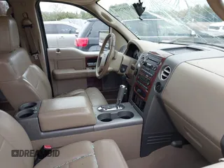 2006 Ford F-150 XLT with VIN 1FTPW14536FA23917, listed as a IAAI auction lot 41932518 with Not Provided miles and . Bid and sale history available at carsss.com. Image 5.