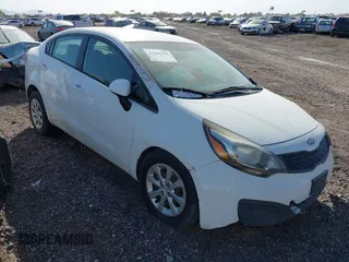 2012 Kia Rio LX with VIN KNADM4A30C6077391, listed as a IAAI auction lot 38907618 with 192,180 mi miles. Bid and sale history available at carsss.com. Image 1.