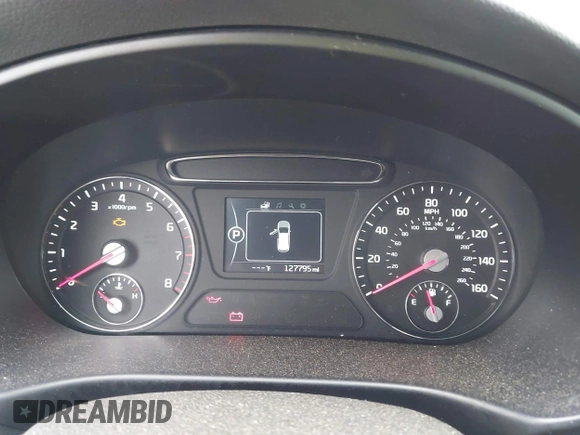 2017 Kia Sorento LX with VIN 5XYPG4A33HG297281, listed as a IAAI auction lot 41962658 with 127,795 mi miles. Bid and sale history available at carsss.com. Image 7.