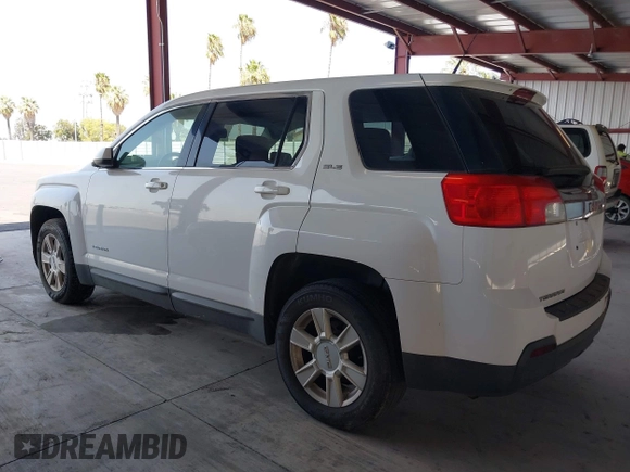 2010 GMC Terrain SLE-1 with VIN 2CTALBEW1A6327055, listed as a IAAI auction lot 39917704 with 152,645 mi miles. Bid and sale history available at carsss.com. Image 3.