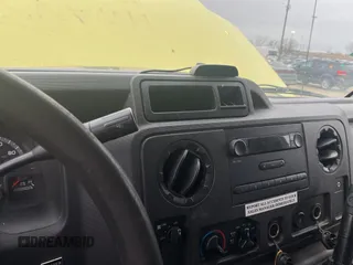 2019 Ford Econoline Commercial with VIN 1FDXE4FS3KDC07778, listed as a Copart auction lot 43640515 with 138,321 mi miles and Clean Title. Bid and sale history available at carsss.com. Image 9.