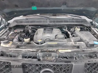 2004 Nissan Titan LE with VIN 1N6AA07B14N511618, listed as a IAAI auction lot 41336419 with 195,863 mi miles and . Bid and sale history available at carsss.com. Image 10.