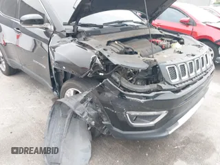 2019 Jeep Compass Limited with VIN 3C4NJDCB4KT594525, listed as a IAAI auction lot 42472846 with 84,815 mi miles and . Bid and sale history available at DreamBid. Image 6.
