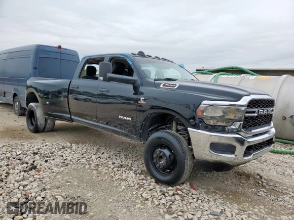2019 Ram 3500 Tradesman with VIN 3C63RRGL0KG628833, listed as a Copart auction lot 51623585 with 203,725 mi miles and Salvage Title. Bid and sale history available at carsss.com. Image 4.
