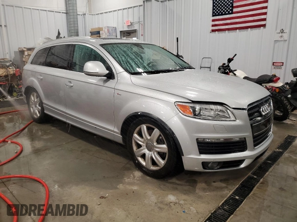 2008 Audi Q7 4.2L Premium with VIN WA1EV74L08D021255, listed as a Copart auction lot 44528685 with 122,690 mi miles and Clean Title. Bid and sale history available at carsss.com. Image 4.