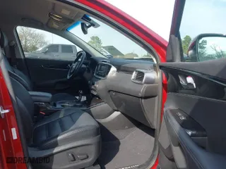 2016 Kia Sorento EX with VIN 5XYPH4A57GG096111, listed as a IAAI auction lot 41565627 with 50,472 mi miles. Bid and sale history available at carsss.com. Image 5.