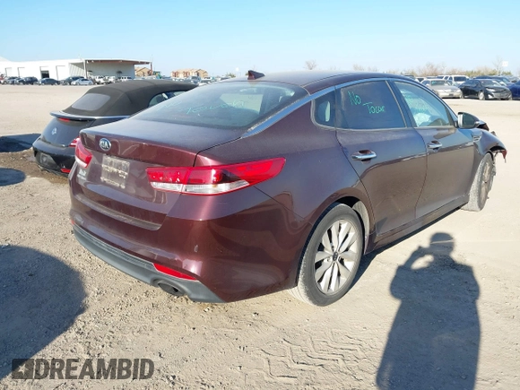 2016 Kia Optima LX z VIN 5XXGT4L36GG001942, wystawiony jako IAAI lot #41236894 z przebiegiem 125 376 mil mil oraz . Historia ofert i sprzedaży dostępna na DreamBid. Obrazek 4.