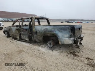 2002 GMC Sierra 1500HD SLE z VIN 1GTGC13U32F200333, wystawiony jako Copart lot #44766165 z przebiegiem Nie podano mil oraz Nie do naprawy • Non repairable. Historia ofert i sprzedaży dostępna na DreamBid. Obrazek 2.