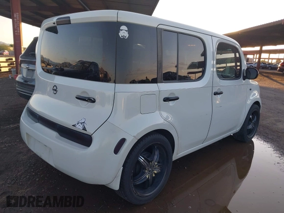 2009 Nissan Cube SL z VIN JN8AZ28R99T102860, wystawiony jako IAAI lot #42441475 z przebiegiem 151 466 mil mil oraz . Historia ofert i sprzedaży dostępna na DreamBid. Obrazek 4.