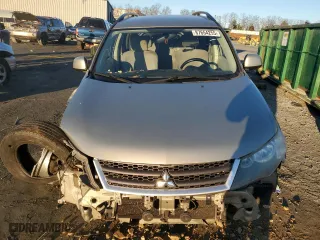 2007 Mitsubishi Outlander ES with VIN JA4MS31X87Z010445, listed as a Copart auction lot 87654255 with 276,181 mi miles and Salvage Title. Bid and sale history available at carsss.com. Image 5.