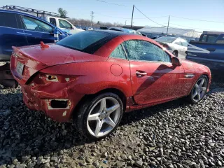 2016 Mercedes-Benz SLK 300 z VIN WDDPK3JA5GF118480, wystawiony jako Copart lot #38621284 z przebiegiem 40 950 mil mil oraz . Historia ofert i sprzedaży dostępna na DreamBid. Obrazek 3.