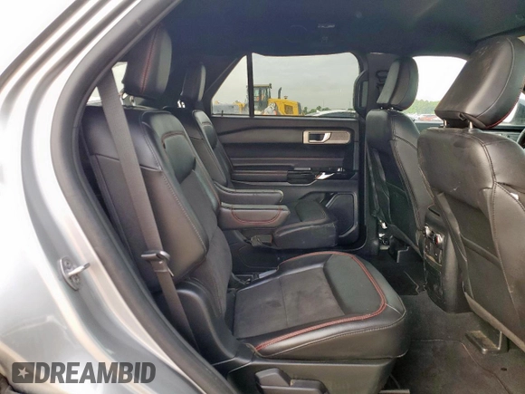 2023 Ford Explorer ST-Line с VIN 1FMSK7KH5PGB05208, выставлен на аукционе Copart как лот 64032885 с пробегом 35 251 миль миль и Списание • Salvage title. История ставок и продаж доступна на DreamBid. Изображение 11.