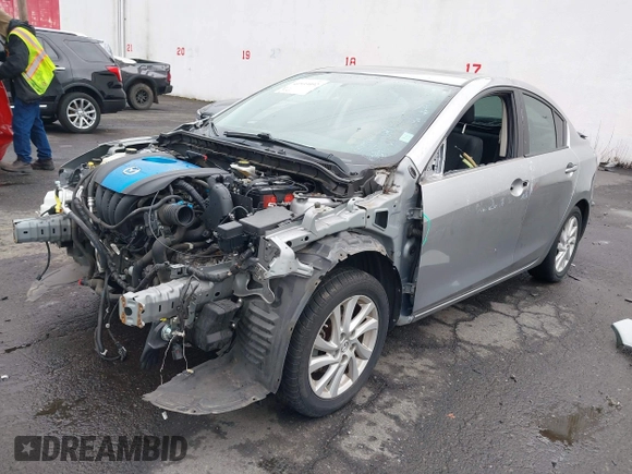 2012 Mazda 3 i Touring with VIN JM1BL1V84C1608638, listed as a IAAI auction lot 41533492 with 132,923 mi miles. Bid and sale history available at carsss.com. Image 19.