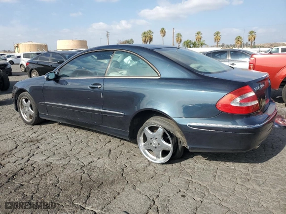 2004 Mercedes-Benz CLK-Class 3.2L with VIN WDBTJ65JX4F082092, listed as a Copart auction lot 84962894 with 194,018 mi miles and Clean Title. Bid and sale history available at carsss.com. Image 2.