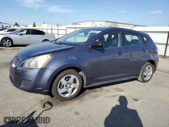 2010 Pontiac Vibe 1SA z VIN 5Y2SP6E82AZ414187, wystawiony jako Copart lot #46000845 z przebiegiem 156 870 mil mil oraz Szkoda całkowita • Salvage title. Historia ofert i sprzedaży dostępna na DreamBid. Obrazek 1.