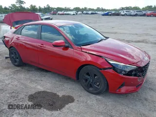 2023 Hyundai Elantra SEL z VIN KMHLM4AG9PU472118, wystawiony jako IAAI lot #42097348 z przebiegiem 56 524 mil mil oraz . Historia ofert i sprzedaży dostępna na DreamBid. Obrazek 1.