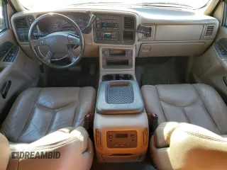 2004 Chevrolet Avalanche Z71 with VIN 3GNEK12T84G244842, listed as a Copart auction lot 79139874 with 157,738 mi miles and Clean Title. Bid and sale history available at DreamBid. Image 8.