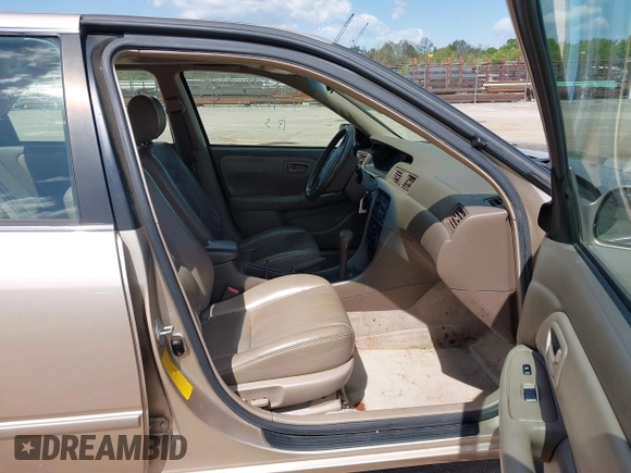 1999 Toyota Camry LE z VIN JT2BF28K9X0201679, wystawiony jako IAAI lot #42037008 z przebiegiem 107 928 mil mil oraz . Historia ofert i sprzedaży dostępna na DreamBid. Obrazek 5.