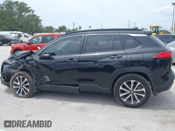 2024 Toyota Corolla Cross XLE with VIN 7MUEAABG8RV084586, listed as a IAAI auction lot 42211214 with 16,316 mi miles and . Bid and sale history available at DreamBid. Image 14.