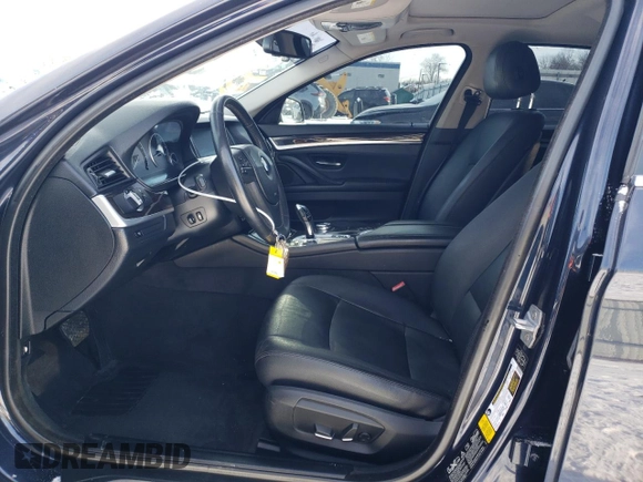 2014 BMW 5 Series 535i xDrive with VIN WBA5B3C54ED533572, listed as a Copart auction lot 89308205 with 130,486 mi miles and Salvage Title. Bid and sale history available at carsss.com. Image 7.