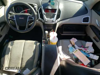 2011 GMC Terrain SLT-1 z VIN 2CTALUECXB6240550, wystawiony jako Copart lot #52331365 z przebiegiem 192 887 mil mil oraz Szkoda całkowita • Salvage title. Historia ofert i sprzedaży dostępna na DreamBid. Obrazek 8.
