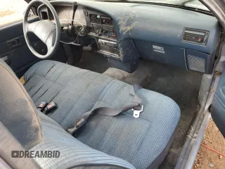 1990 Toyota Pickup DX с VIN JT4RN81P1L5069533, выставлен на аукционе Copart как лот 78433024 с пробегом 277 999 миль миль и Списание • Salvage title. История ставок и продаж доступна на DreamBid. Изображение 8.