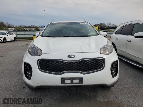 2019 Kia Sportage EX z VIN KNDPNCACXK7495151, wystawiony jako Copart lot #53269815 z przebiegiem 122 706 mil mil oraz Czysty tytuł • Clean title. Historia ofert i sprzedaży dostępna na DreamBid. Obrazek 5.