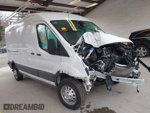 2024 Ford Transit Cargo with VIN 1FTBR2C82RKA94637, listed as a IAAI auction lot 41829528 with 16,901 mi miles and . Bid and sale history available at DreamBid. Image 1.
