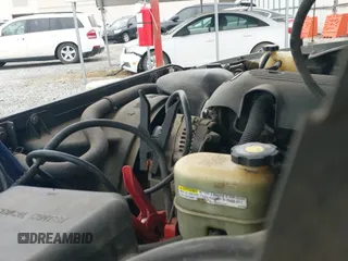 2002 GMC Sierra 1500 SLE с VIN 2GTEC19V321311642, выставлен на аукционе IAAI как лот 41508743 с пробегом 262 362 миль миль и . История ставок и продаж доступна на DreamBid. Изображение 19.