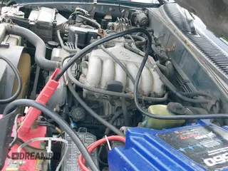 1999 Toyota 4Runner SR5 z VIN JT3HN86R3X0254857, wystawiony jako IAAI lot #42633332 z przebiegiem 171 003 mil mil oraz . Historia ofert i sprzedaży dostępna na DreamBid. Obrazek 15.