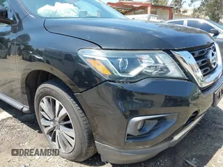 2018 Nissan Pathfinder SL z VIN 5N1DR2MN9JC620172, wystawiony jako IAAI lot #42095426 z przebiegiem 127 609 mil mil oraz . Historia ofert i sprzedaży dostępna na DreamBid. Obrazek 6.