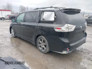2012 Toyota Sienna SE with VIN 5TDXK3DC4CS187677, listed as a IAAI auction lot 41553292 with 145,282 mi miles. Bid and sale history available at carsss.com. Image 3.