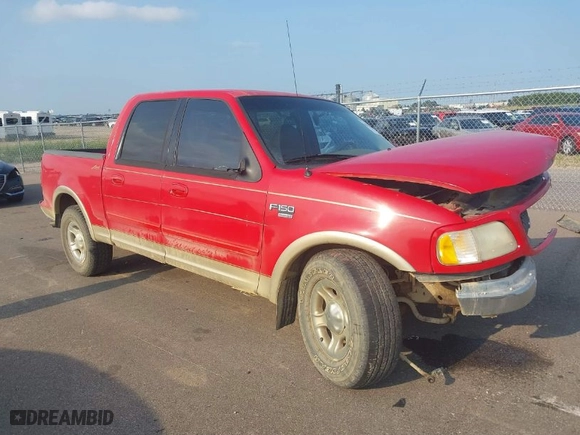 2001 Ford F-150 SuperCrew XLT with VIN 1FTRW07WX1KE26428, listed as a IAAI auction lot 40163647 with NaN miles. Bid and sale history available at carsss.com. Image 1.
