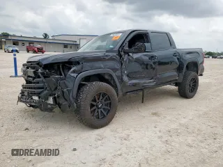 2022 Toyota Tundra SR5 with VIN 5TFLA5DB3NX030577, listed as a Copart auction lot 59609245 with 37,484 mi miles and Salvage title. Bid and sale history available at DreamBid. Image 1.