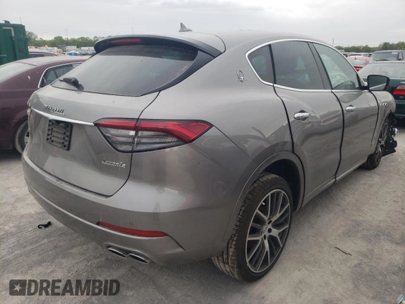 2021 Maserati Levante GT with VIN ZN661XUA6MX370920, listed as a Copart auction lot 47146083 with 18,891 mi miles. Bid and sale history available at carsss.com. Image 3.