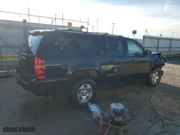 2009 Chevrolet Suburban LT w/1LT with VIN 1GNFK26329R254925, listed as a Copart auction lot 49636205 with 199,914 mi miles and Non Repairable. Bid and sale history available at carsss.com. Image 3.
