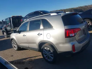 2015 Kia Sorento EX with VIN 5XYKU4A71FG590910, listed as a IAAI auction lot 41378588 with 165,090 mi miles. Bid and sale history available at carsss.com. Image 14.