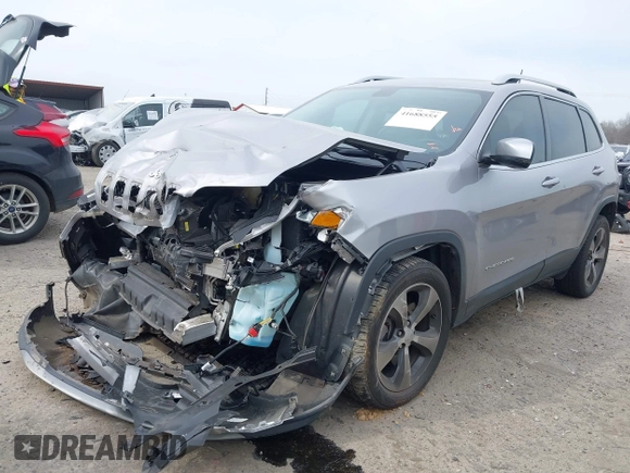 2019 Jeep Cherokee Limited with VIN 1C4PJLDN0KD300846, listed as a IAAI auction lot 41688555 with 54,166 mi miles. Bid and sale history available at carsss.com. Image 17.