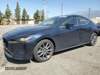 2022 Mazda 3 Carbon Edition с VIN JM1BPALL4N1502625, выставлен на аукционе Copart как лот 57609385 с пробегом 51 158 миль миль и Списание • Salvage title. История ставок и продаж доступна на DreamBid. Изображение 1.