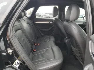 2015 Audi Q3 Premium Plus z VIN WA1BFCFS9FR002457, wystawiony jako Copart lot #87422994 z przebiegiem 135 890 mil mil oraz Szkoda całkowita • Salvage title. Historia ofert i sprzedaży dostępna na DreamBid. Obrazek 10.